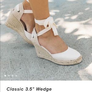 Soludos Classic 3.5” Wedge Tan/White Summer Tie